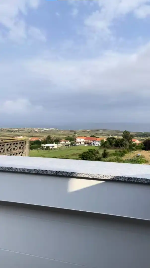 Außenansicht von Dachboden zur Miete in Santander mit Heizung, Privatgarten und Abstellraum