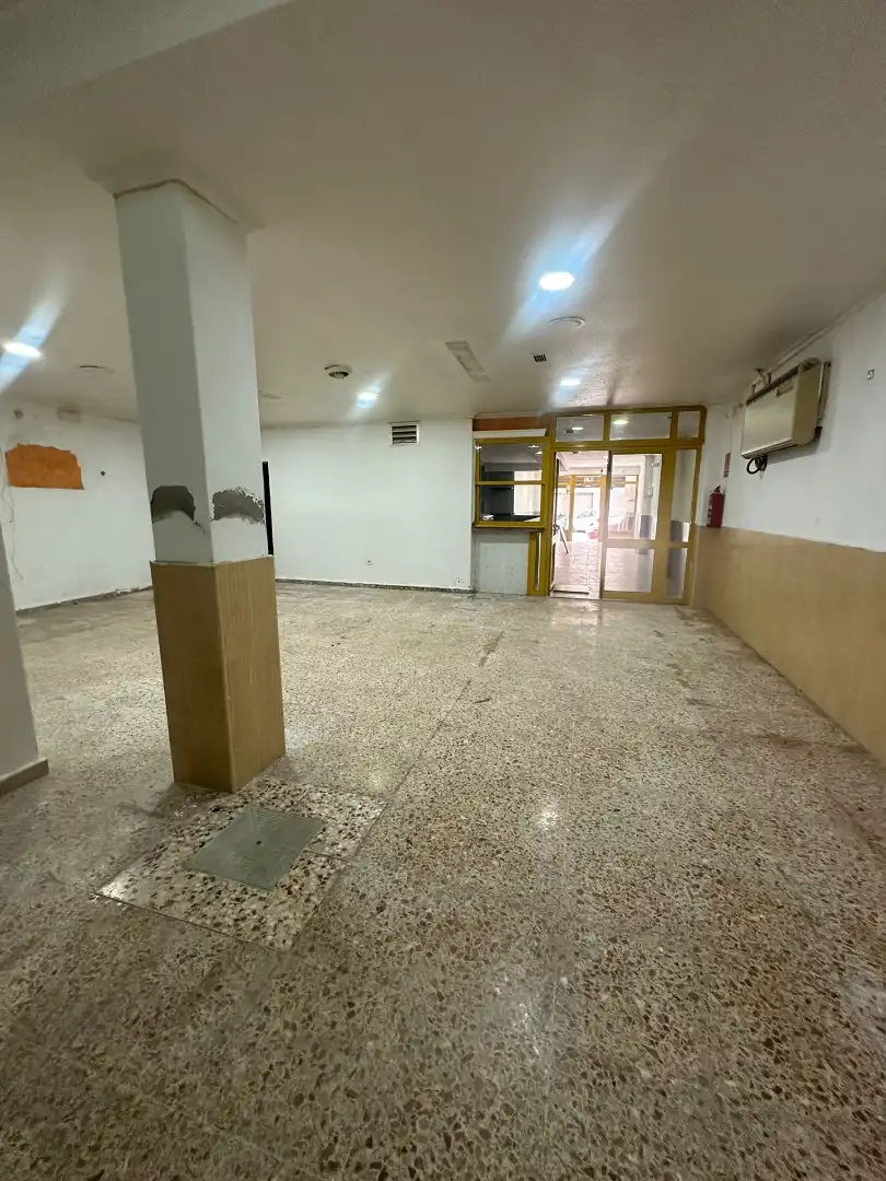 Local de alquiler en Elche / Elx