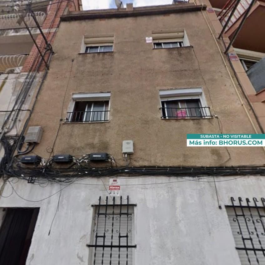 Vista exterior de Piso en venta en Santa Coloma de Gramenet