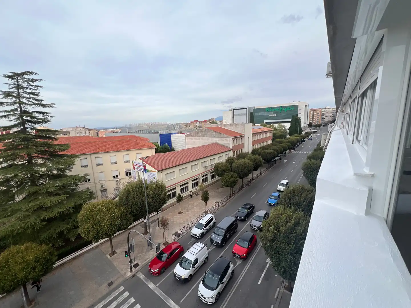 Außenansicht von Wohnung zum Verkauf in Jaén mit Heizung und Balkon