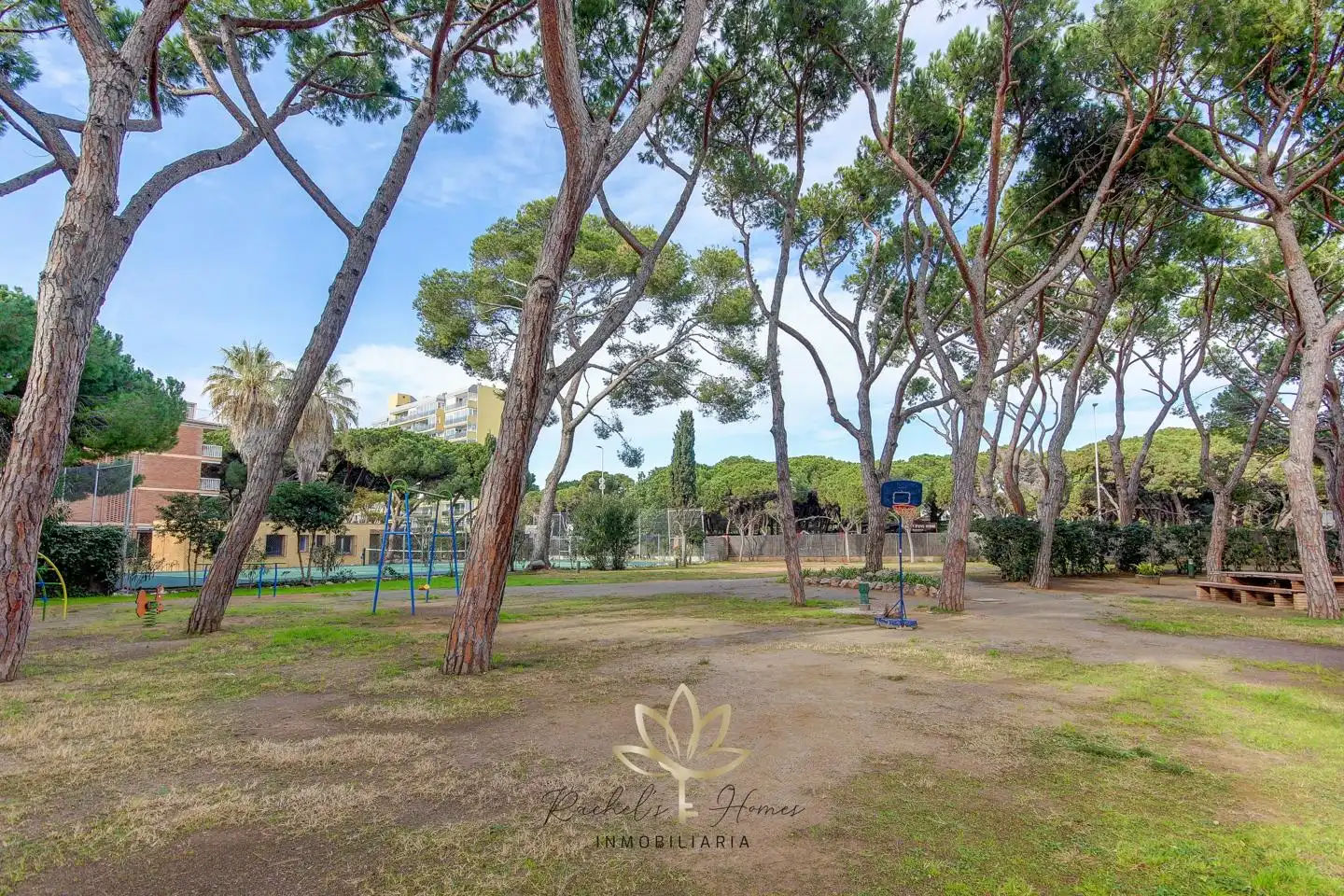 Jardí de Dúplex en venda en Gavà amb Aire condicionat, Calefacció i Parquet