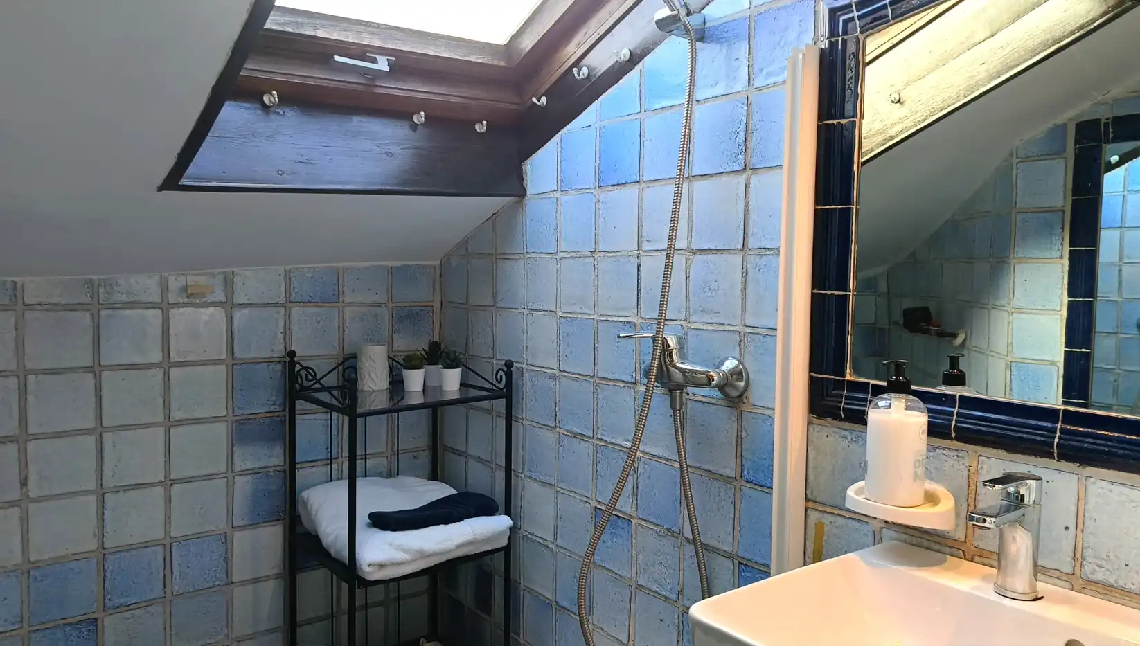 Bathroom of Flat for sale in Bilbao   with Heating