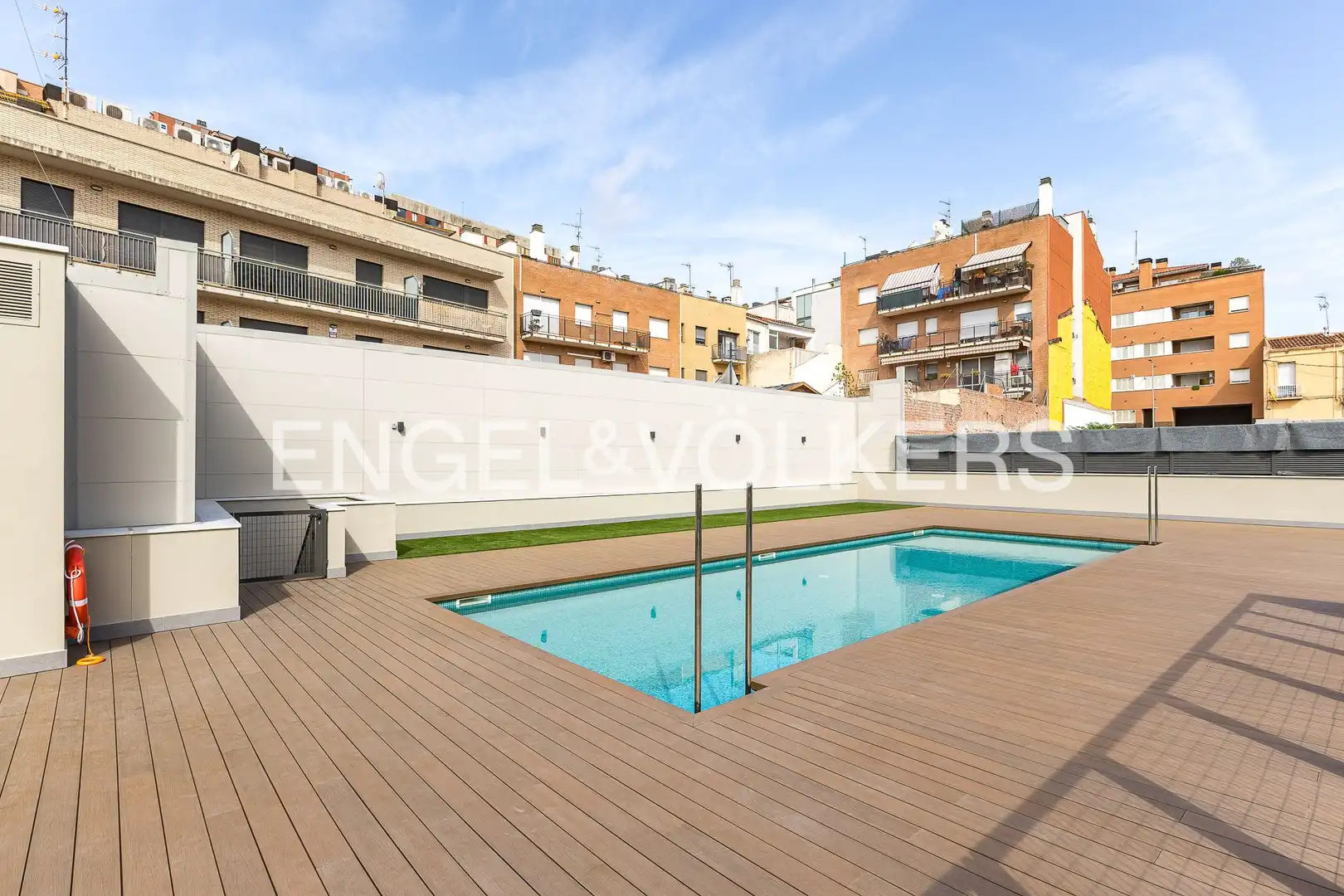 Piscina de Pis de lloguer en Sabadell amb Aire condicionat, Calefacció i Piscina
