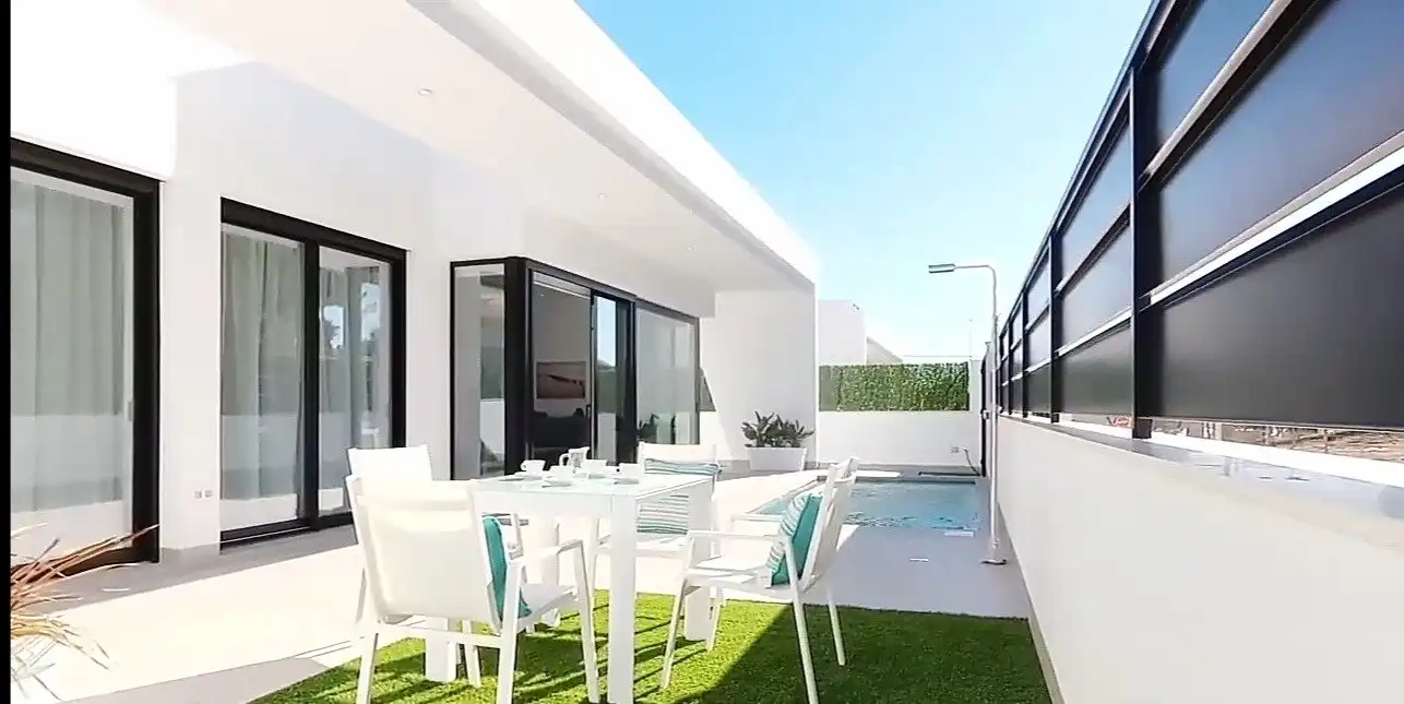 Terraza de Casa o chalet en venta en Pilar de la Horadada con Aire acondicionado, Calefacción y Jardín privado