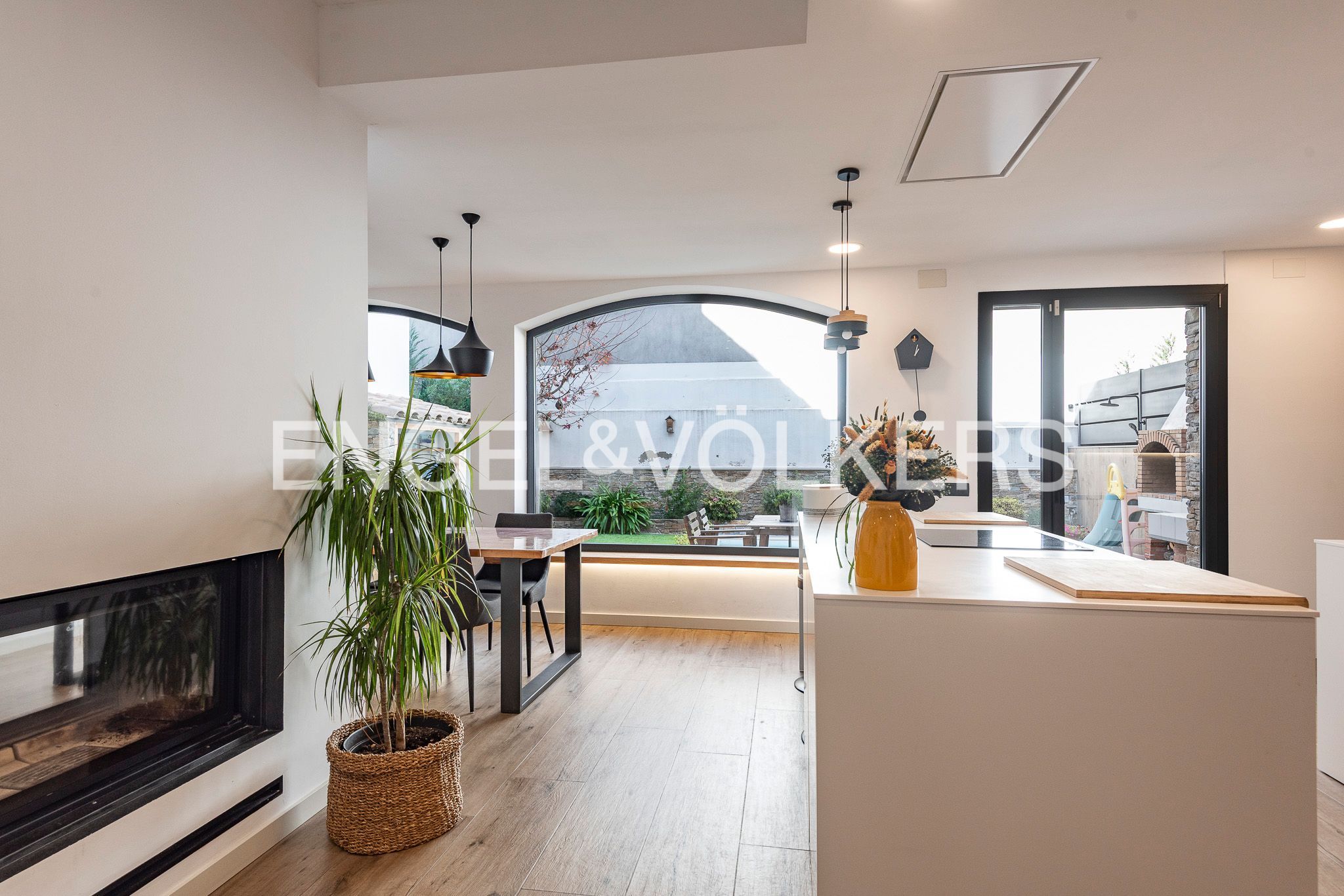 Cuina de Casa o xalet en venda en Avià amb Aire condicionat, Calefacció i Jardí privat