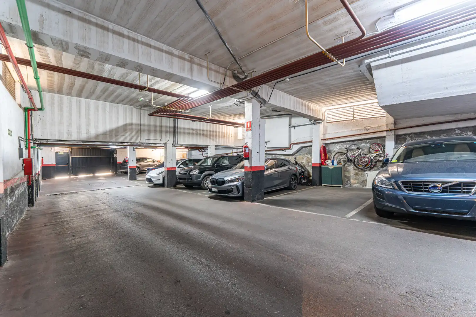 Parkplatz von Maisonette zum Verkauf in Torrelodones mit Klimaanlage, Heizung und Parkett