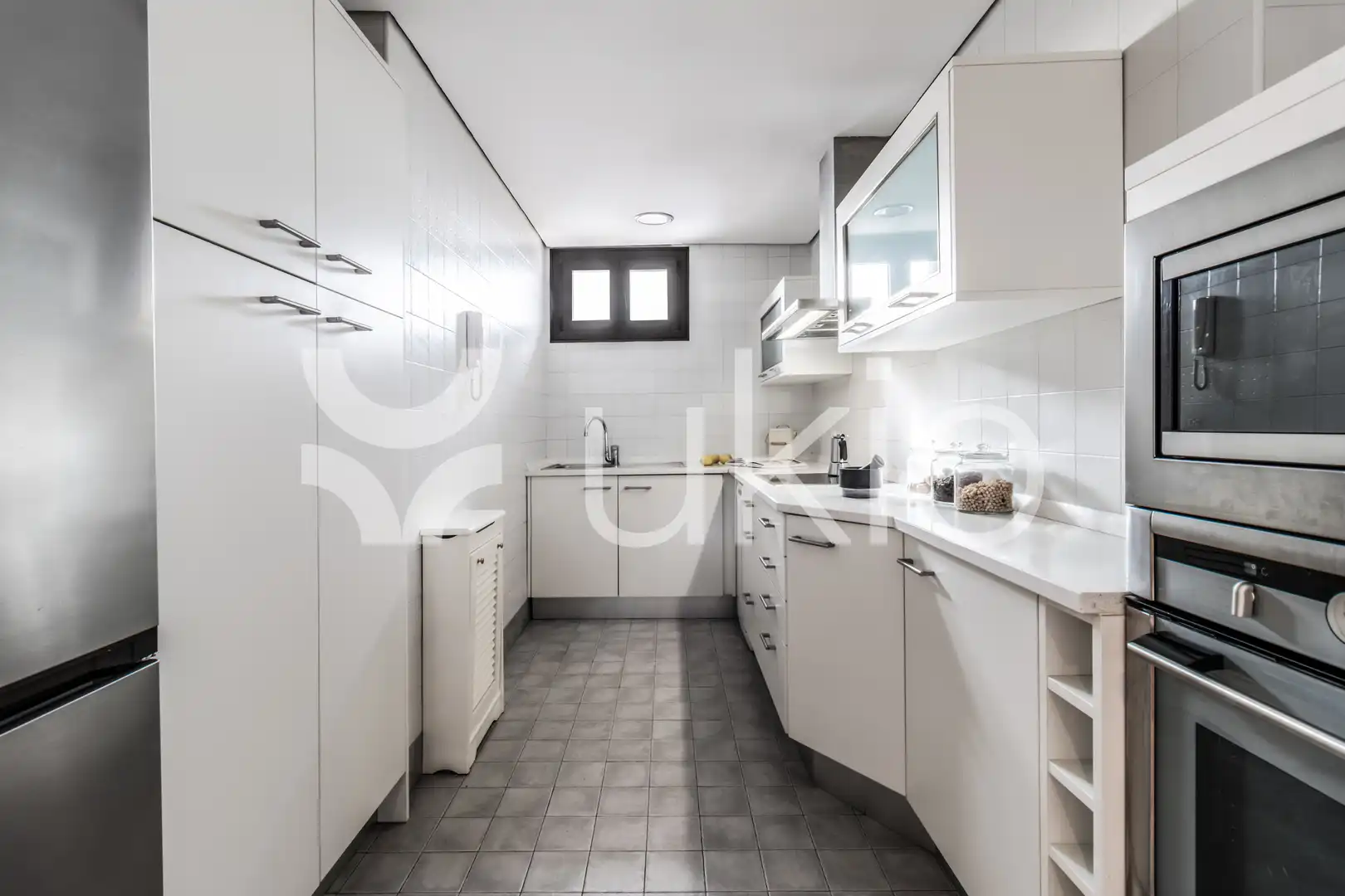 Cocina de Apartamento de alquiler en Madrid con Aire acondicionado, Calefacción y Amueblado