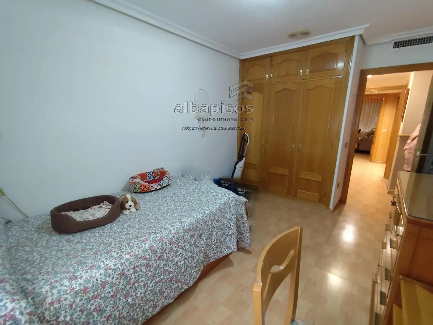 Piso en venta en Albacete con Aire acondicionado, Calefacción y Trastero