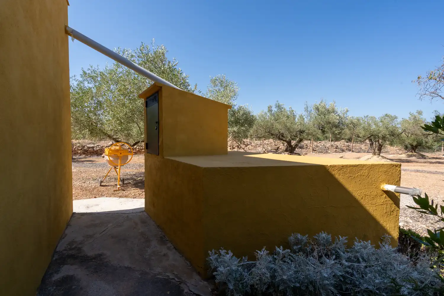 Vista exterior de Finca rústica en venta en L'Aldea con Terraza y Amueblado
