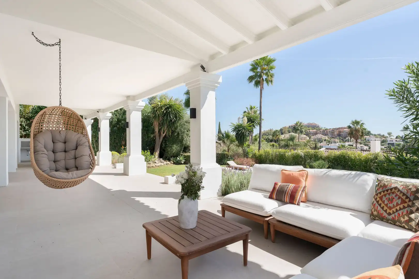 Chalet con piscina en venta en Nueva Andalucía, imagen 11