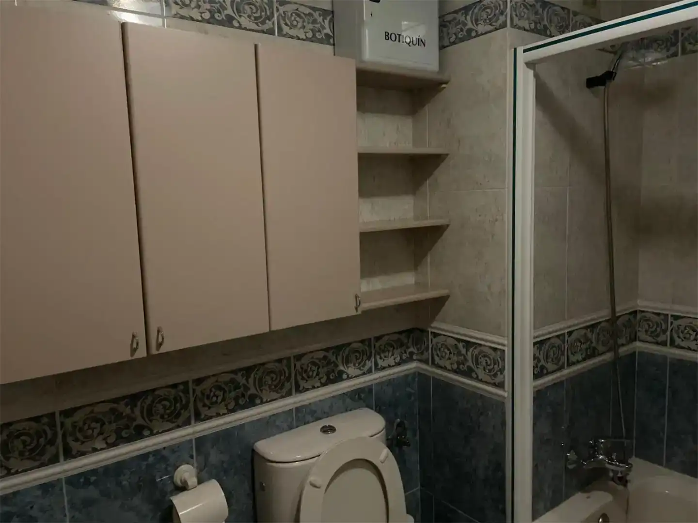 Bany de Casa adosada en venda en Ciudad Real Capital amb Aire condicionat i Piscina