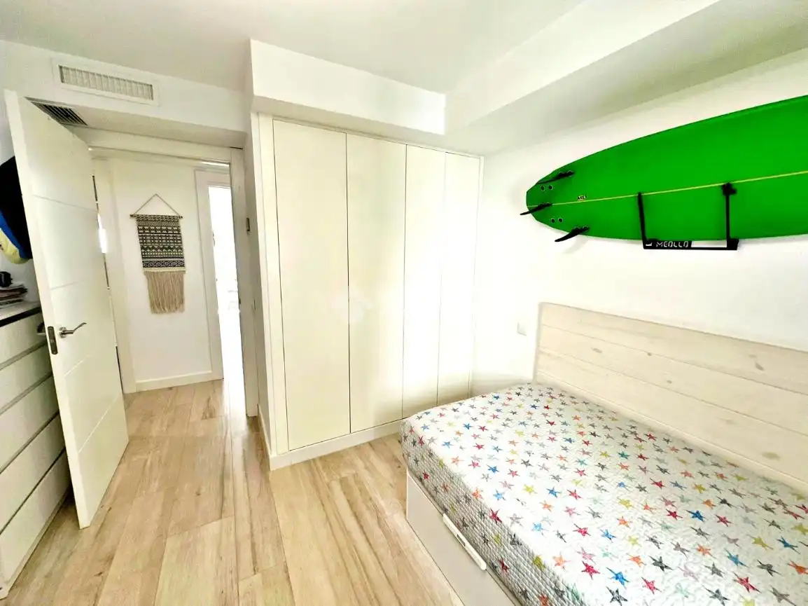 Bedroom of Flat for sale in Málaga
