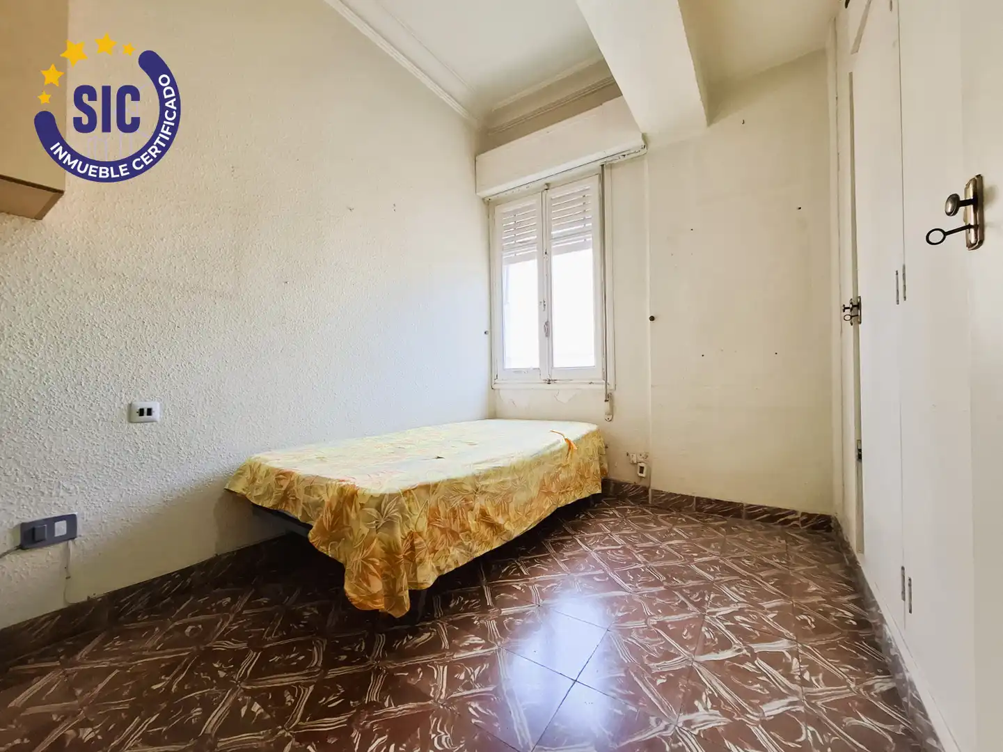 Bedroom of Flat for sale in Castellón de la Plana / Castelló de la Plana  with Air Conditioner and Balcony