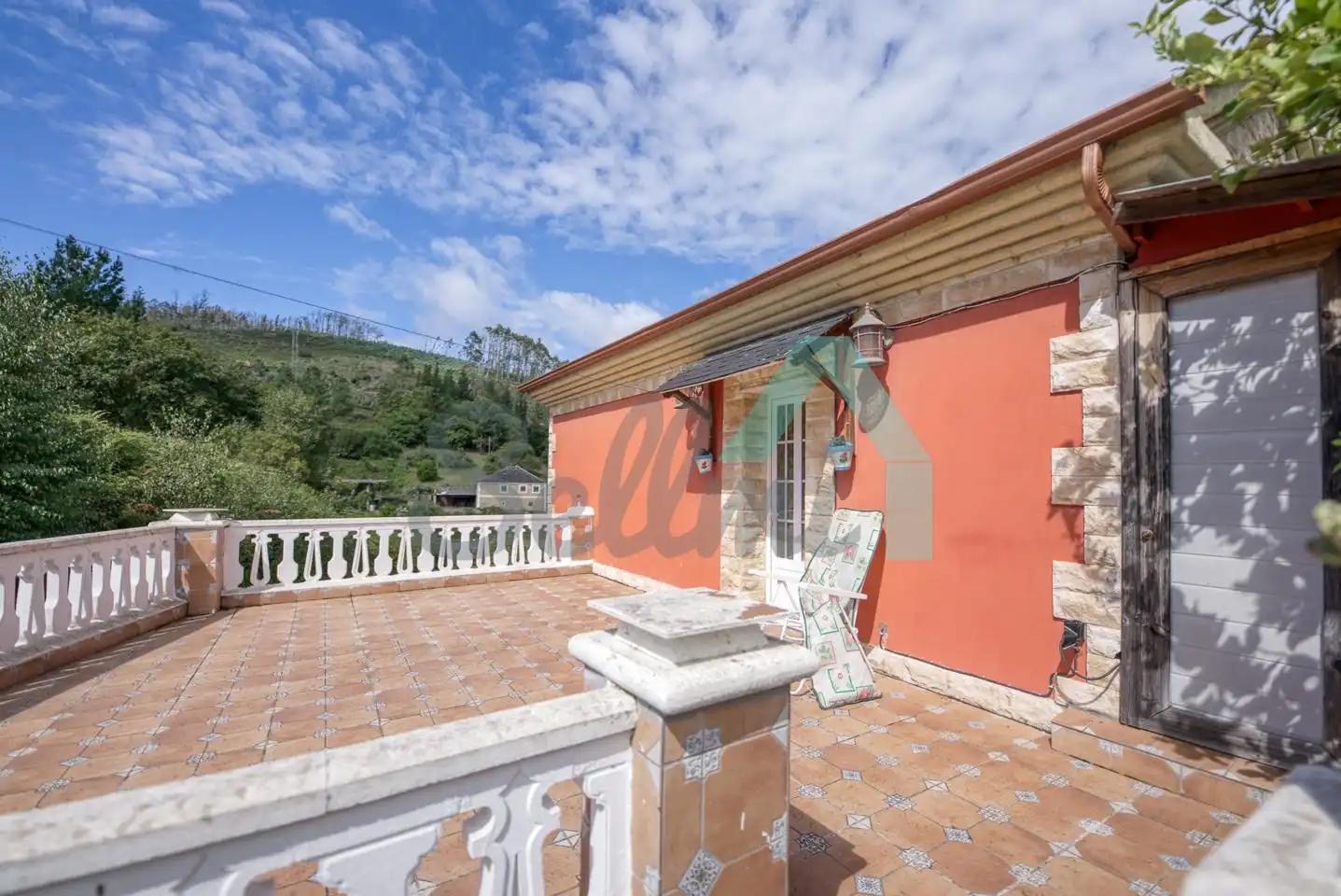 Terrace of Houses for sale in Coaña  with Heating, Terrace and Furnished