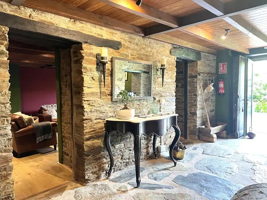 Edificio en venta en San Tirso de Abres