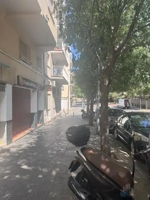 Vista exterior de Piso en venta en Santa Coloma de Gramenet