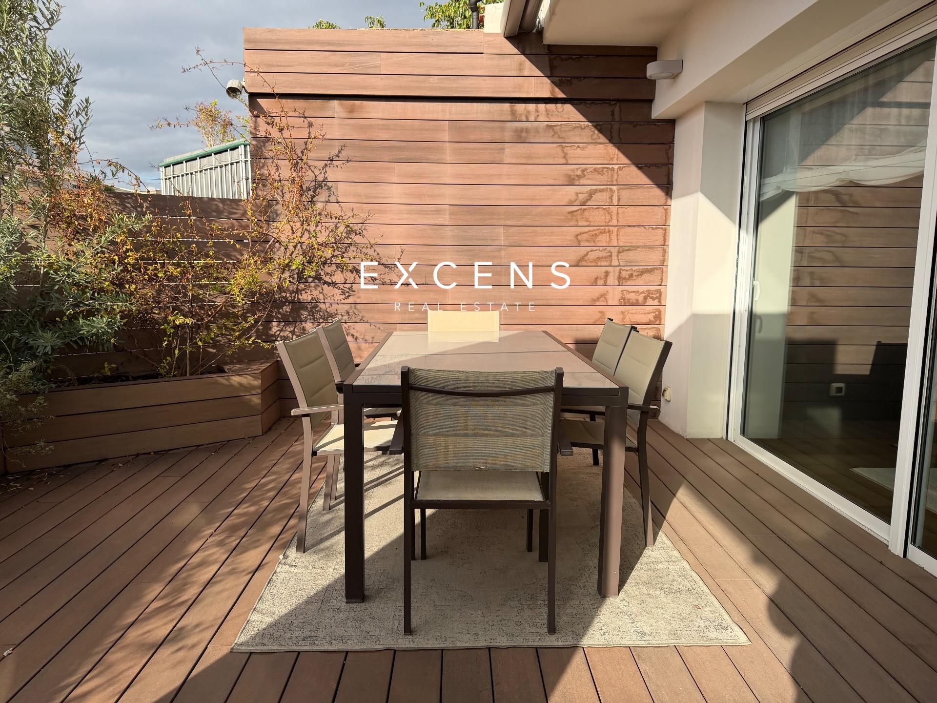 Terraza de Ático de alquiler en  Barcelona Capital con Aire acondicionado, Calefacción y Parquet