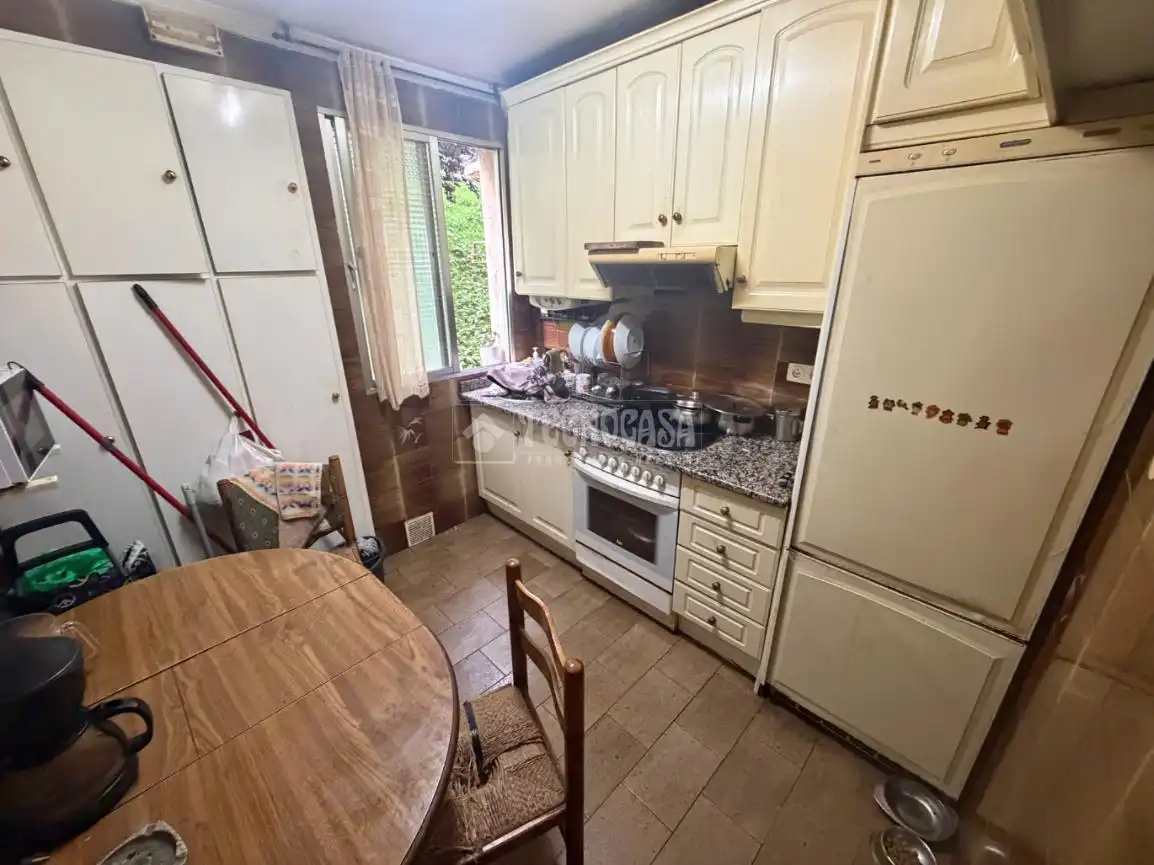 Cocina de Piso en venta en Santander con Calefacción