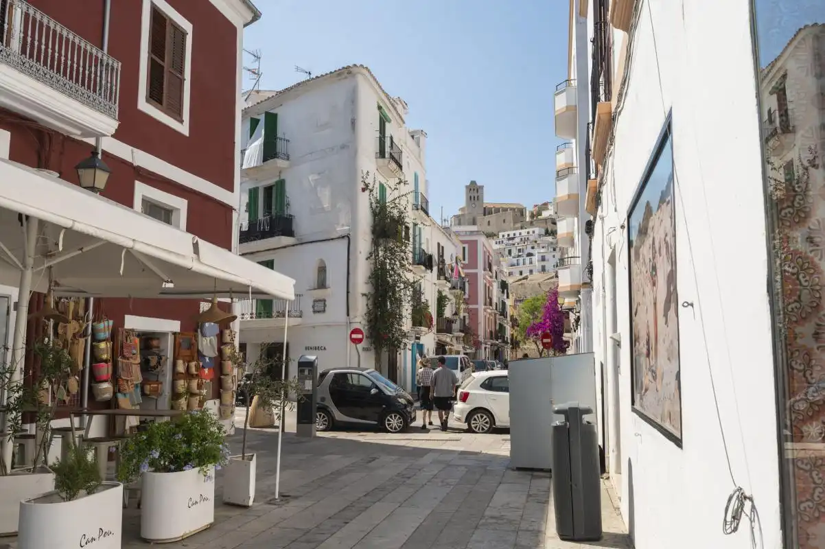 Vista exterior de Oficina de alquiler en Eivissa con Calefacción