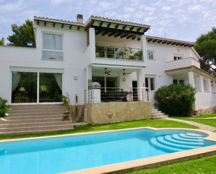 Swimming pool of Apartment for sale in Calvià  with Air Conditioner, Heating and Private garden