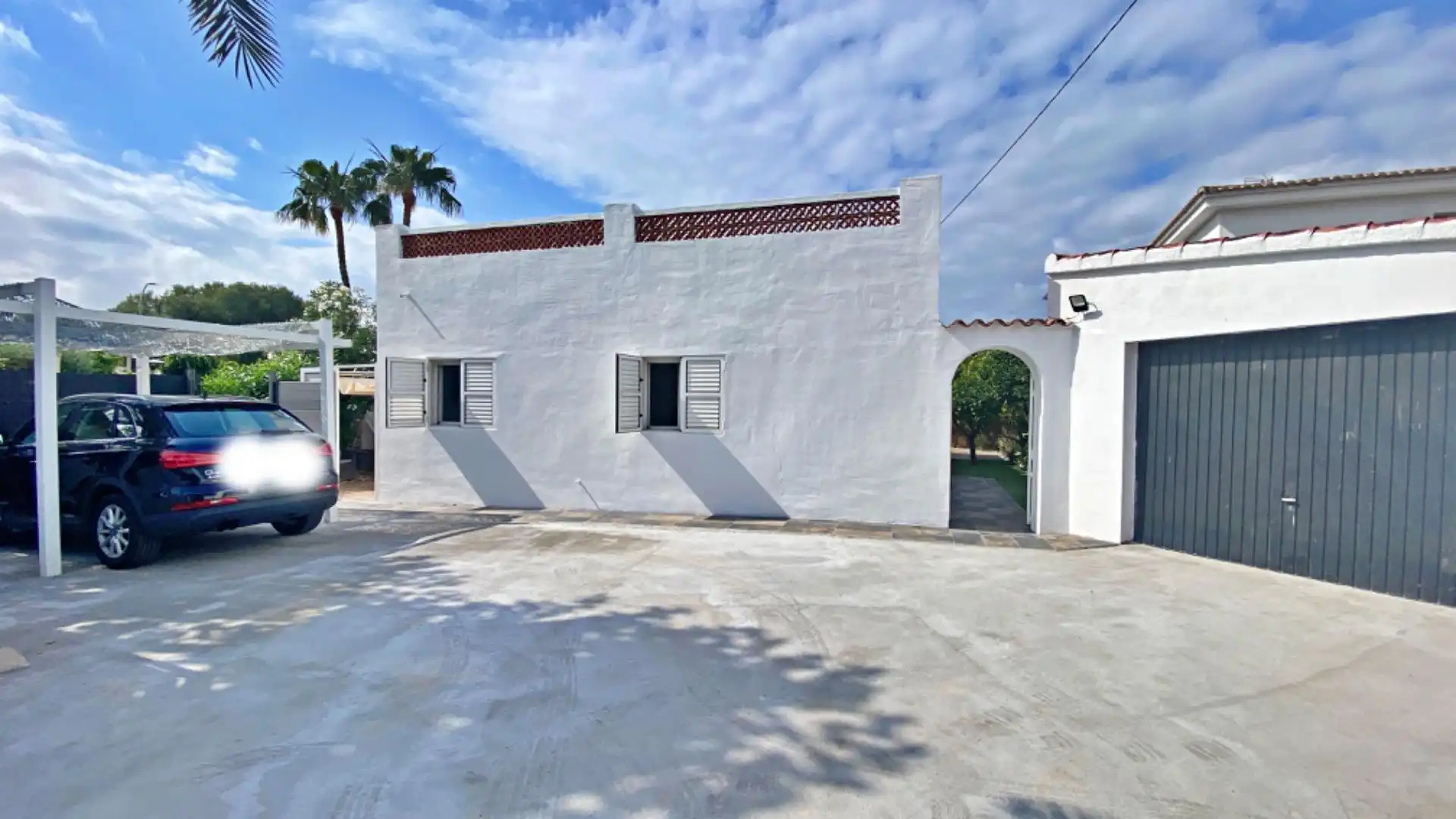 Vista exterior de Casa o xalet en venda en Calpe / Calp amb Aire condicionat, Jardí privat i Terrassa