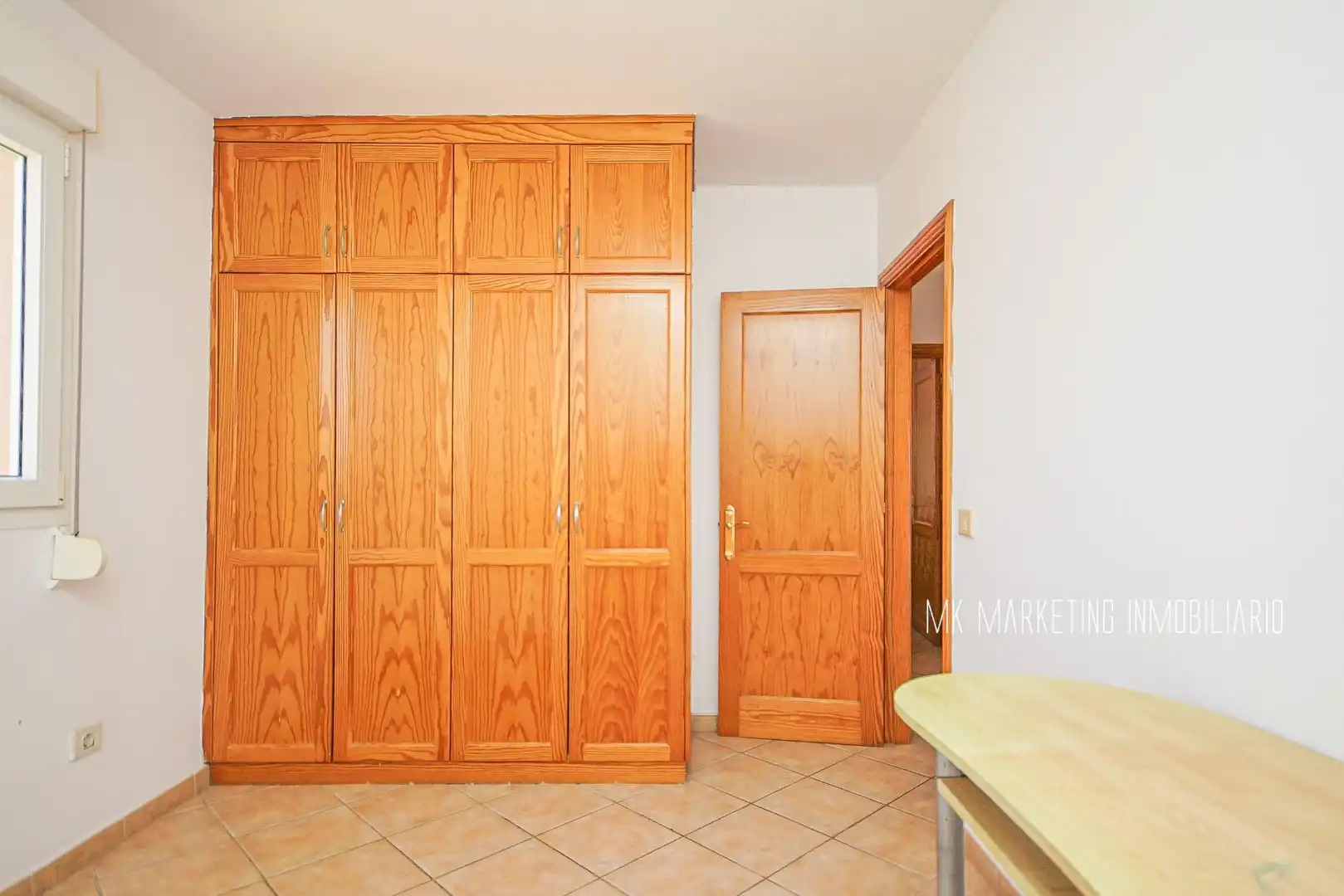 Schlafzimmer von Dachboden zum Verkauf in Mogán mit Terrasse, Abstellraum und Möbliert