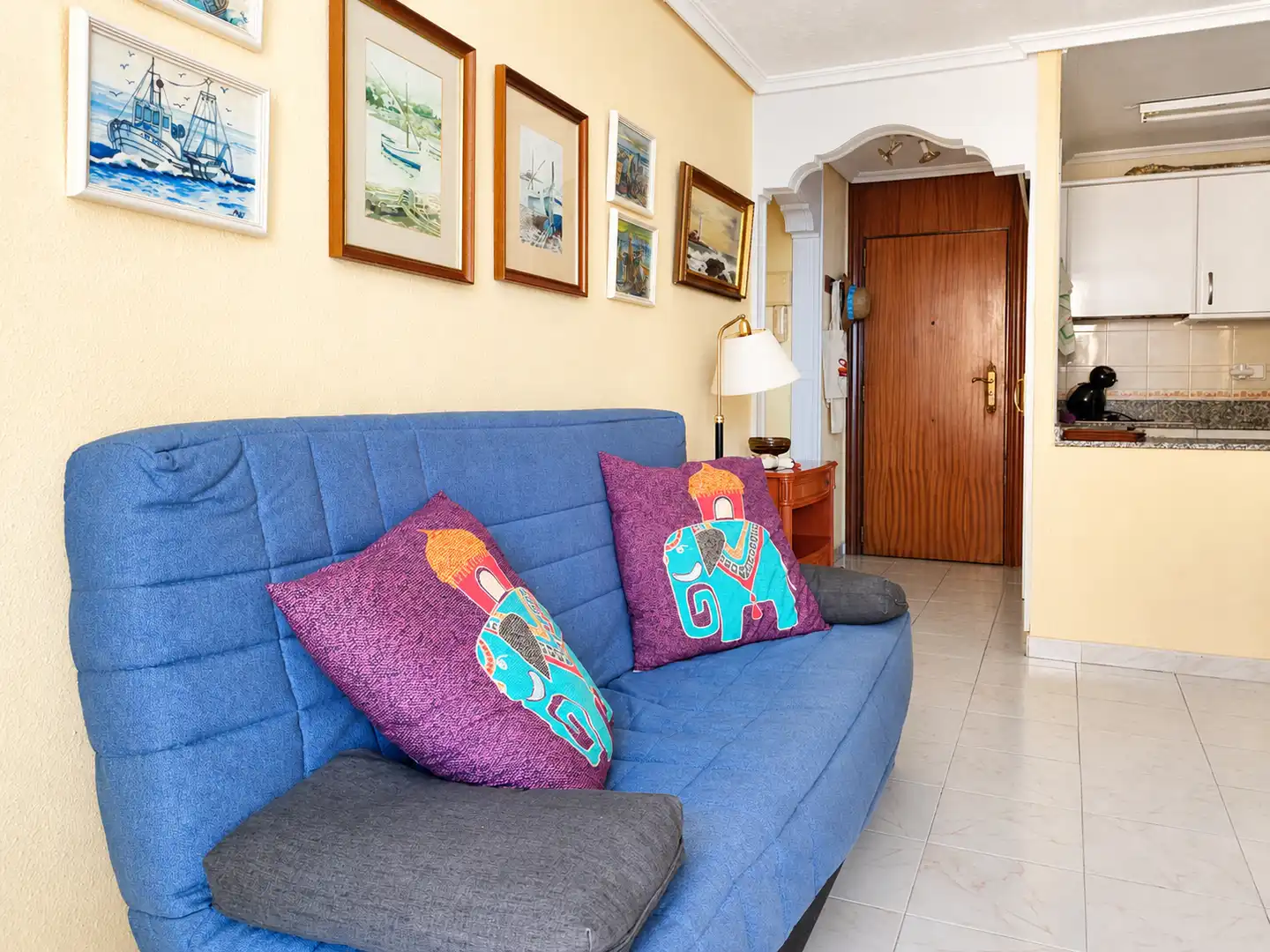 Wohnzimmer von Wohnung zur Miete in Alicante / Alacant mit Möbliert