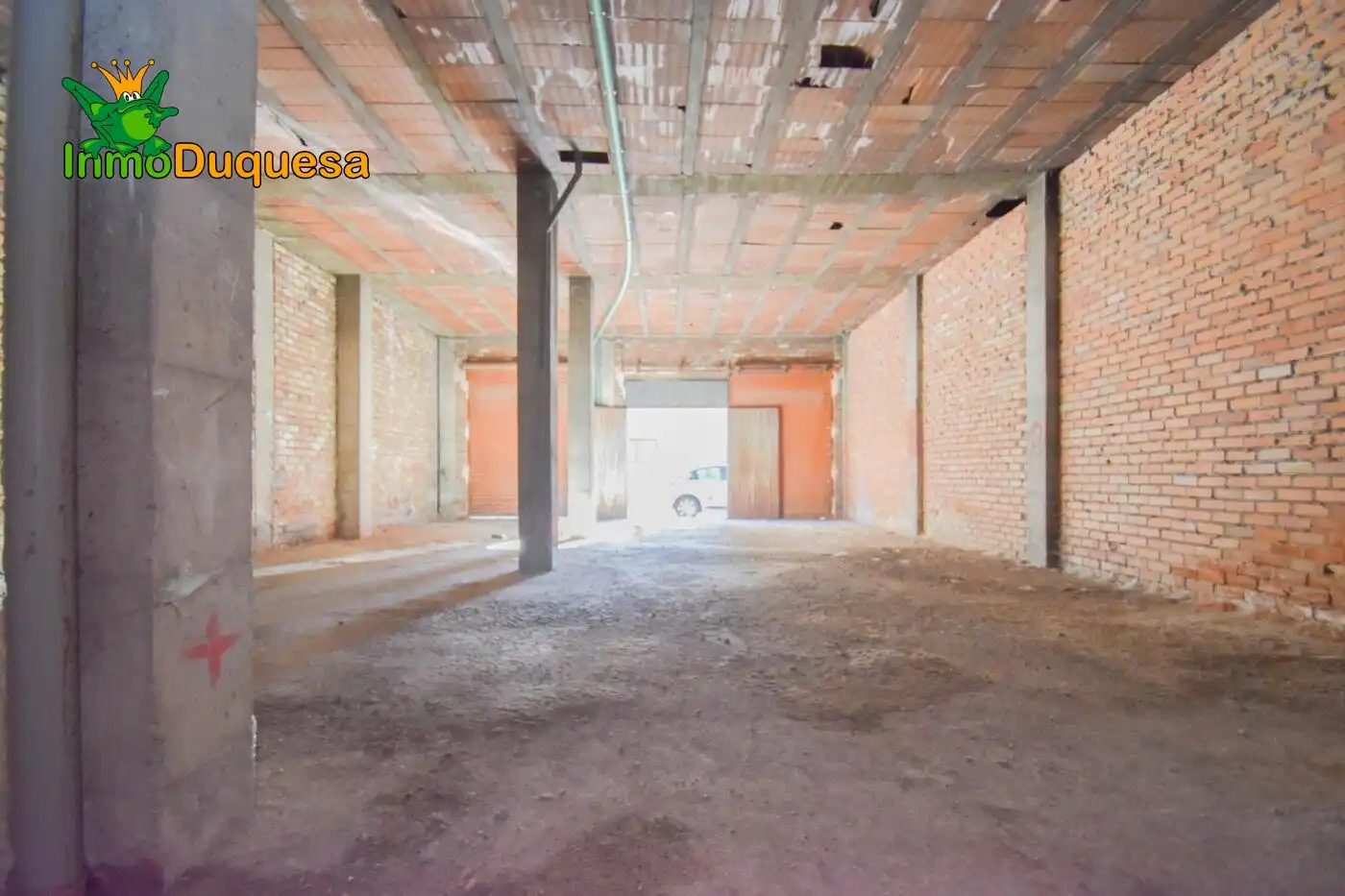 Local comercial en venda a Avenida de Blas de Otero 26