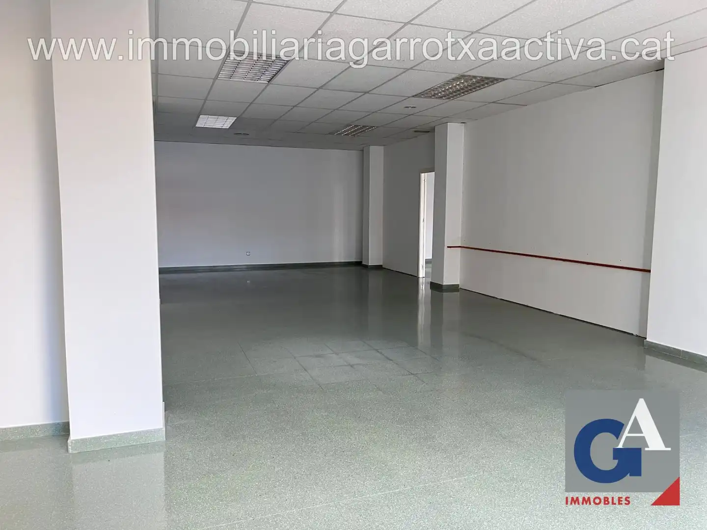 Business premises for sale in Olot, imagen 4