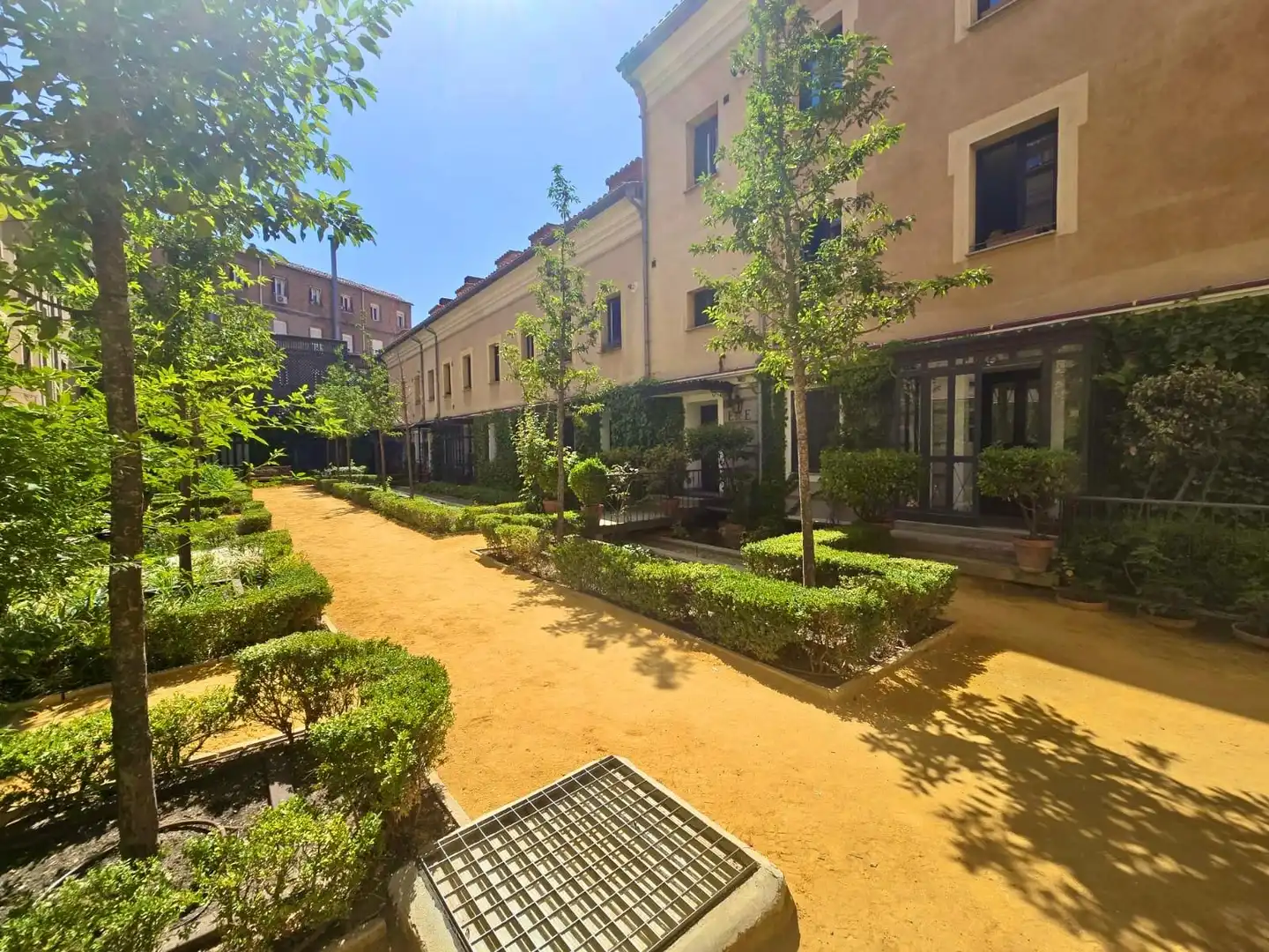 Vista exterior de Piso en venta en Madrid con Aire acondicionado, Calefacción y Amueblado