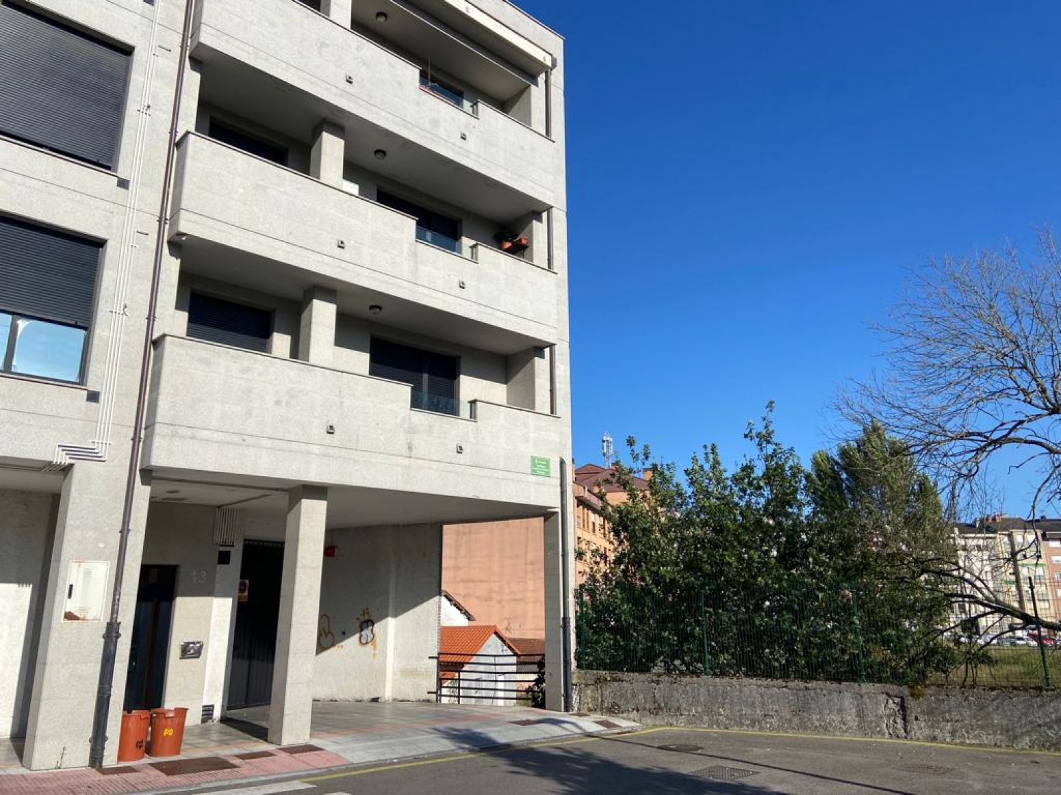 Exterior view of Garage for sale in Llanera