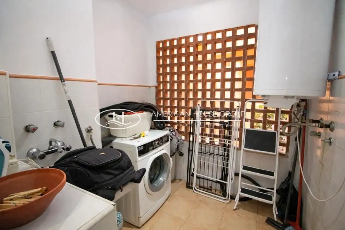 Apartament en venda en Marbella amb Terrassa, Traster i Moblat