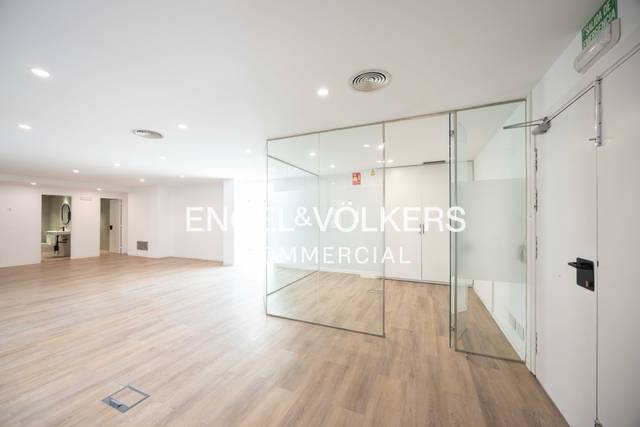 Oficina en Alquiler en Barri Gòtic