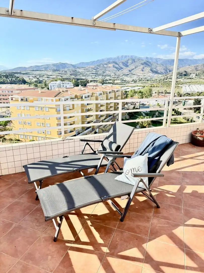 Terraza de Ático de alquiler en Vélez-Málaga con Jardín privado, Terraza y Amueblado