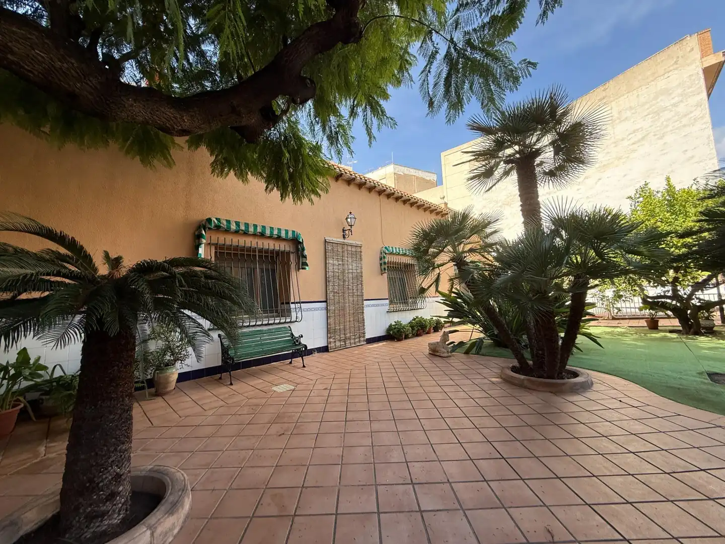 Casa o chalet en venta en Calle MENENDEZ PELAYO, Novelda