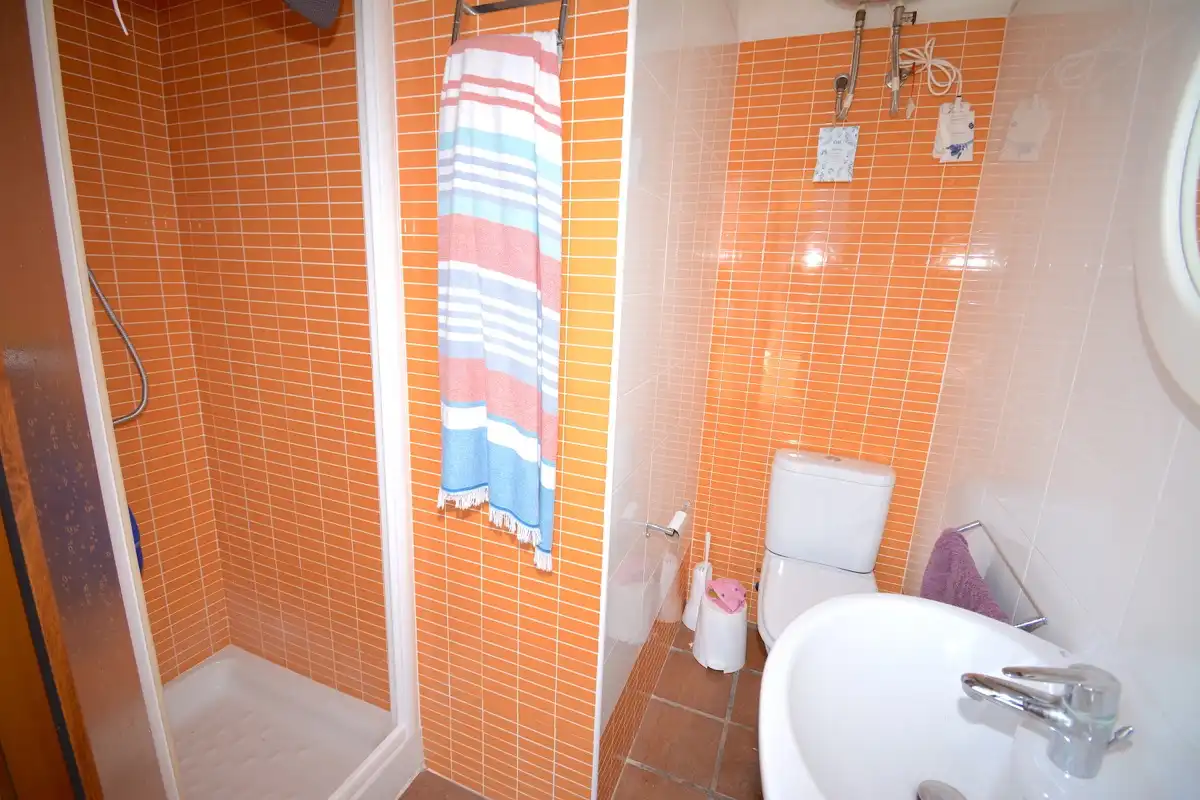 Baño de Casa o chalet en venta en Dénia con Aire acondicionado, Calefacción y Jardín privado