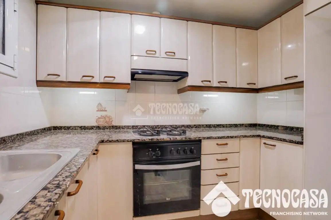 Cocina de Piso en venta en Barcelona