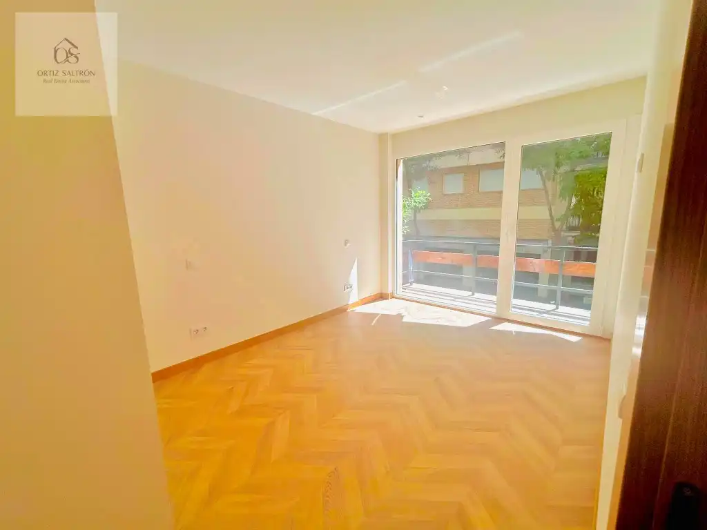 Living room of Flat for sale in Madrid  with Terrace