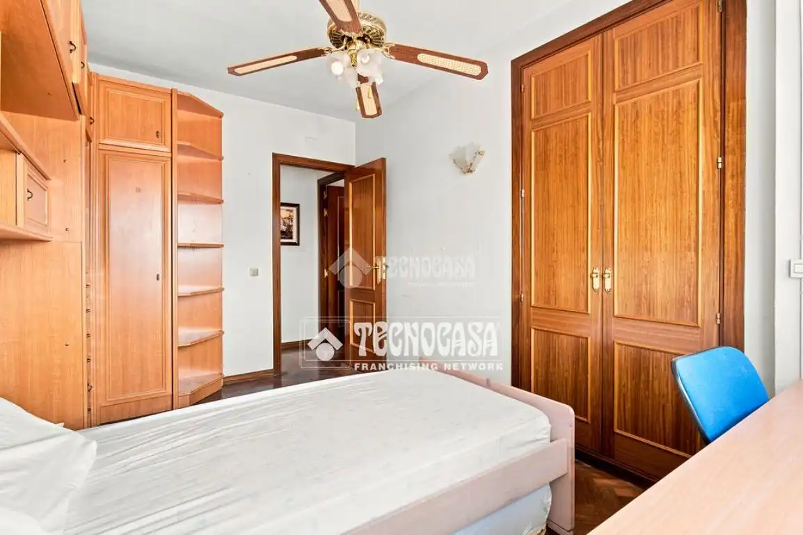 Piso con ascensor en venta en Ciudad Lineal, imagen 9