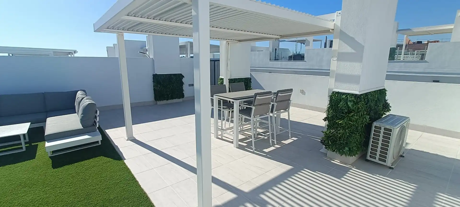 Terraza de Ático de alquiler en Torrevieja con Aire acondicionado, Calefacción y Terraza