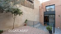 Vista exterior de Casa o xalet en venda en Sant Cugat del Vallès amb Balcó