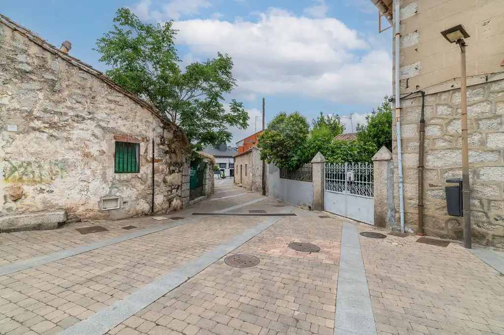 Houses for sale in C/ Libertad, Villalba Pueblo