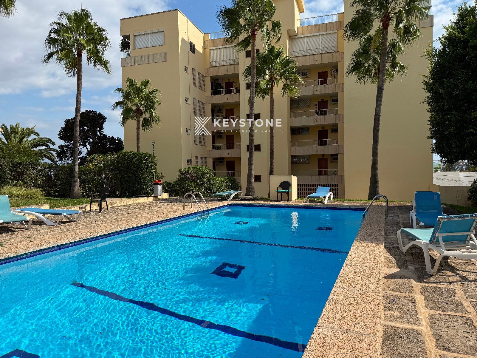 Swimming pool of Flat to rent in  Palma de Mallorca  with Air Conditioner, Private garden and Terrace