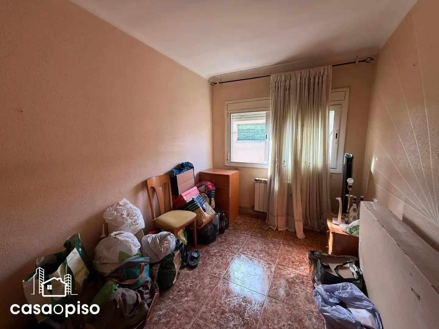 Habitación de Piso en venta en Terrassa con Aire acondicionado y Calefacción