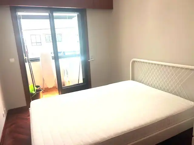 Schlafzimmer von Wohnung zur Miete in A Coruña Capital  mit Heizung, Parkett und Terrasse
