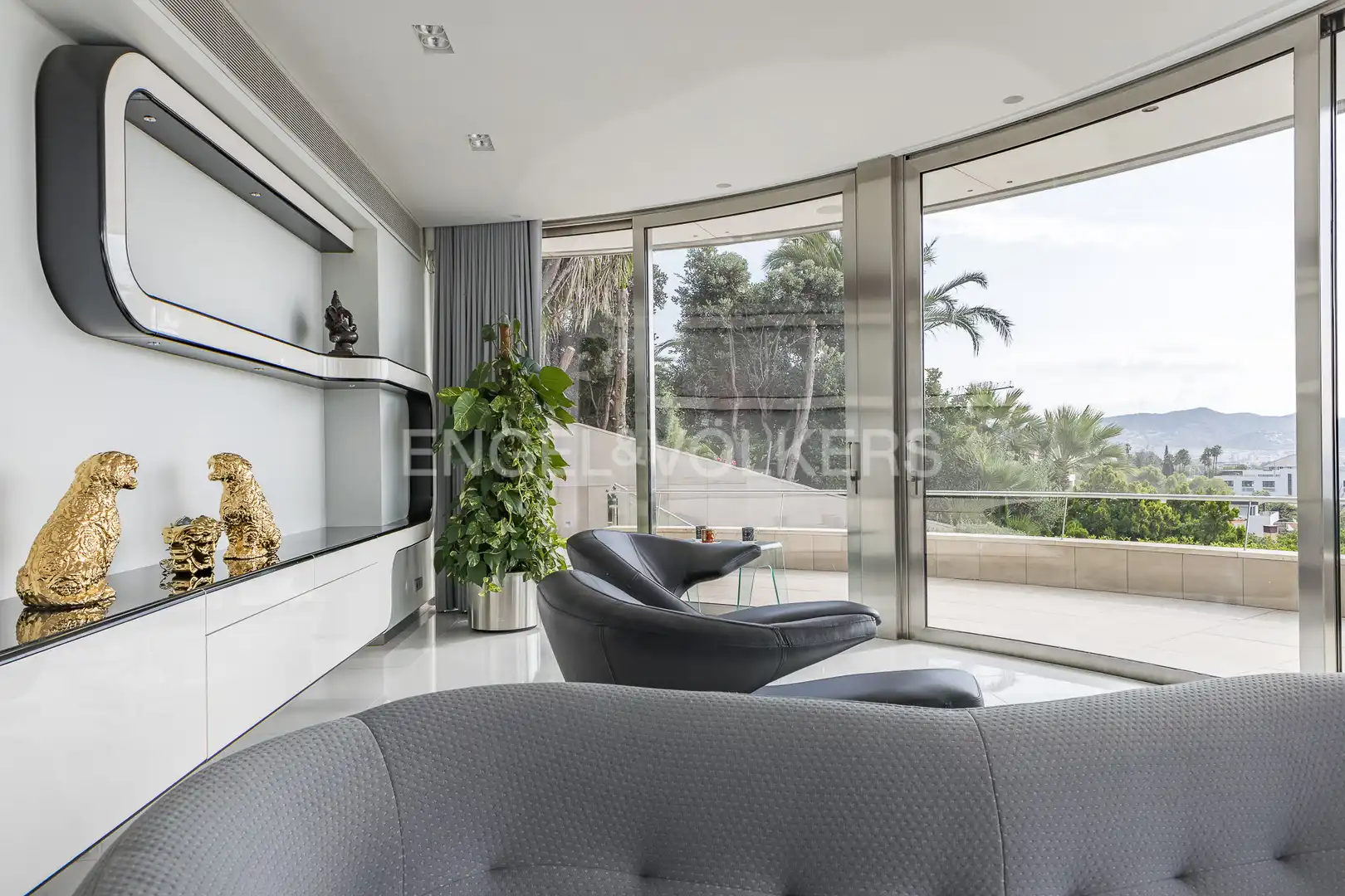 Sala d'estar de Casa o xalet en venda en Sitges amb Aire condicionat, Calefacció i Jardí privat