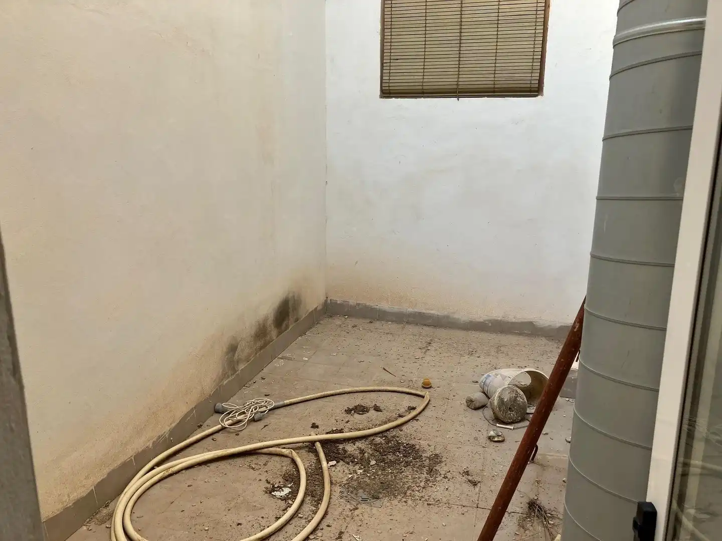 Local comercial en venta en Calle de Demetrio Poveda 15, imagen 4
