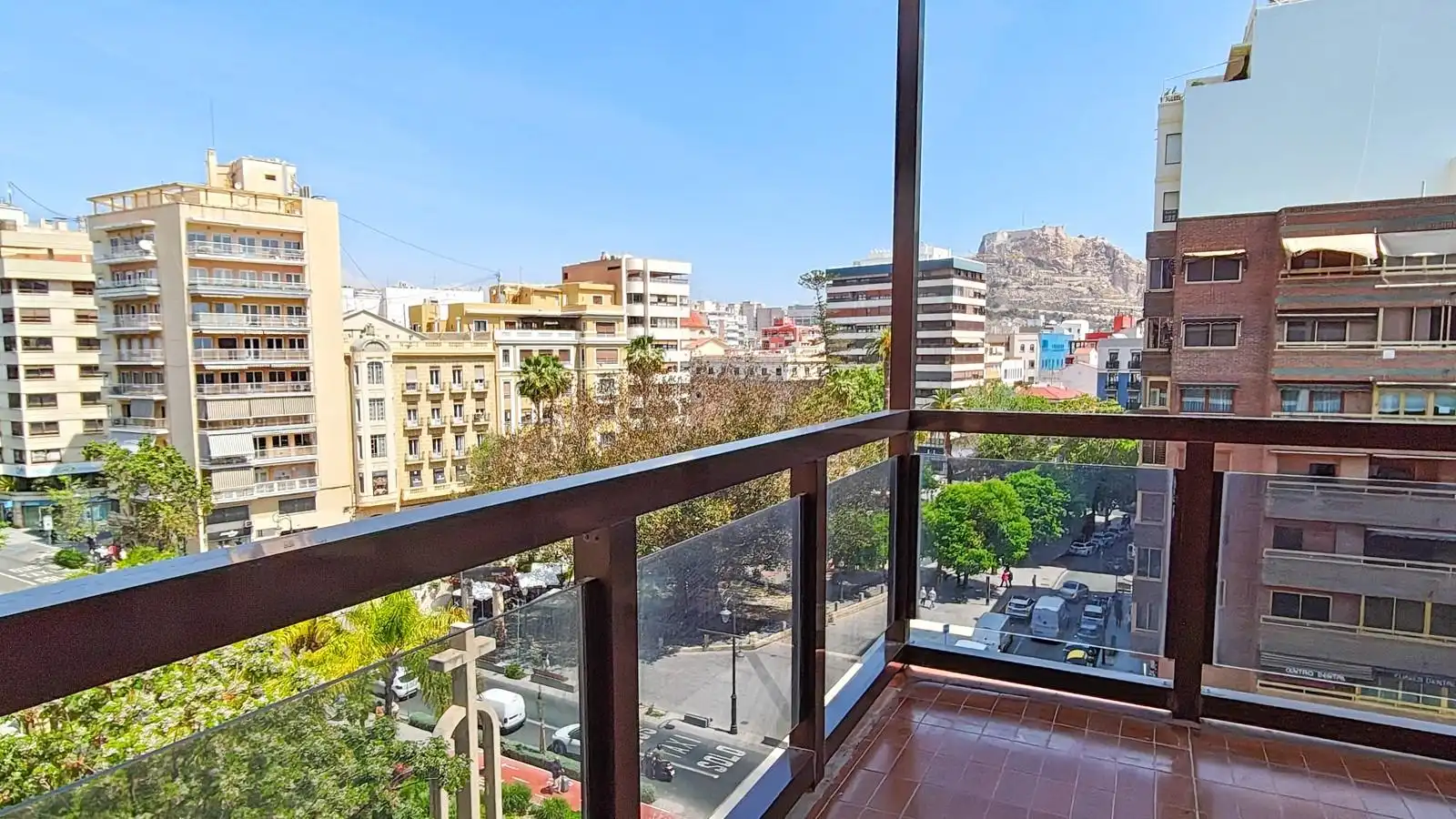 Vista exterior de Pis en venda en Alicante / Alacant