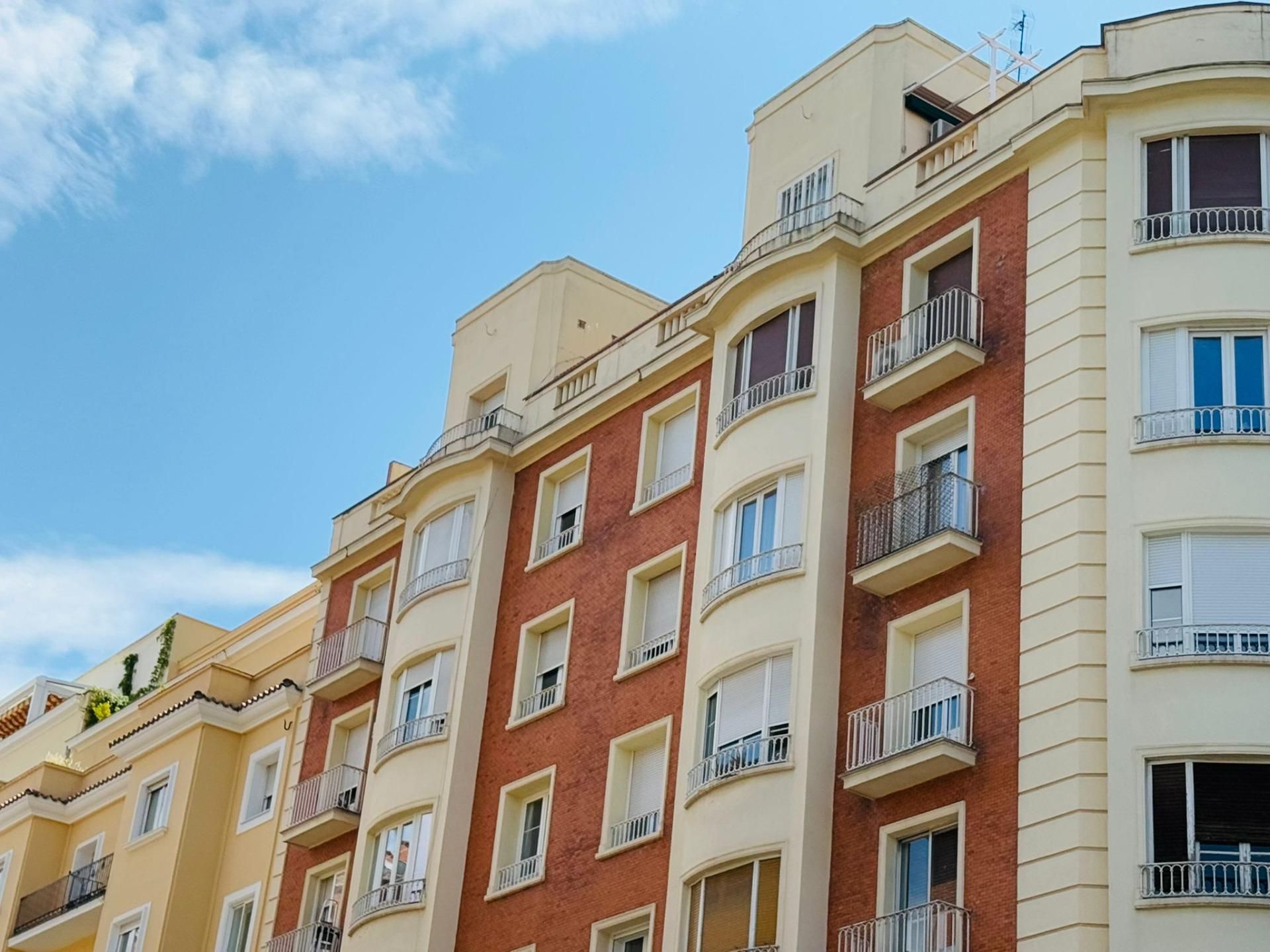 Exterior view of Attic to rent in  Madrid Capital  with Air Conditioner, Heating and Terrace