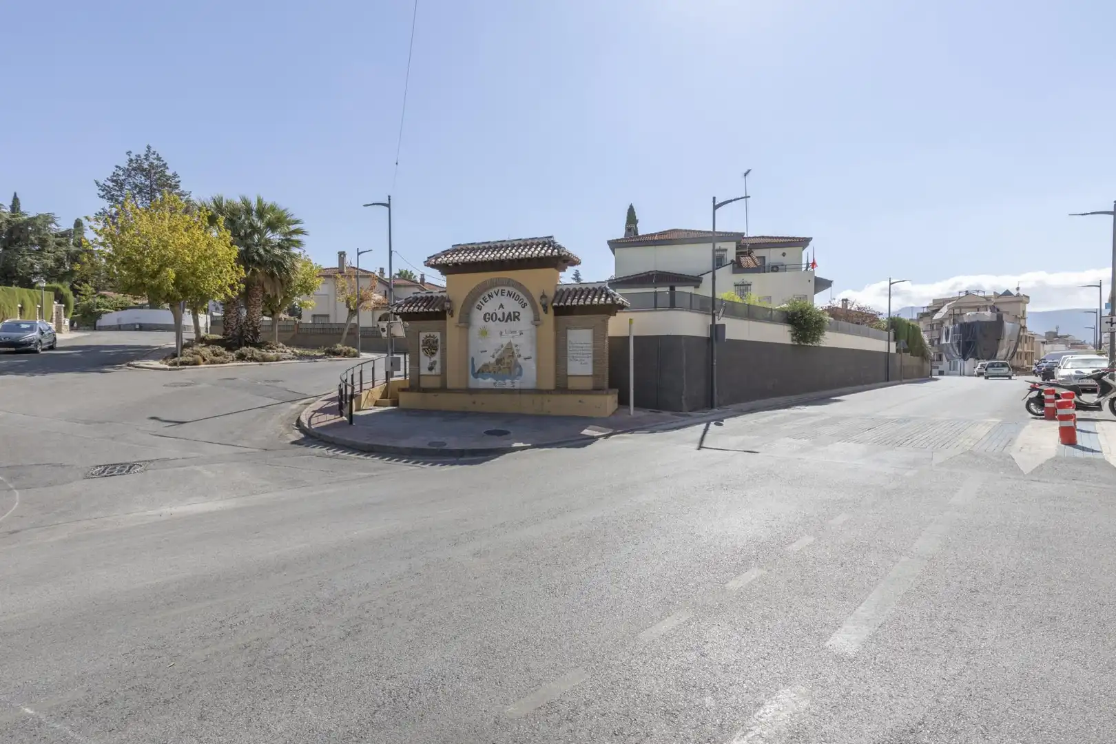 Vista exterior de Pis en venda en Gójar amb Aire condicionat, Balcó i Piscina comunitària